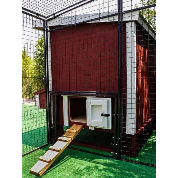 Walk-In 8 ft. Chicken Run (6'6"W x 7'6"L x 6'3"H)