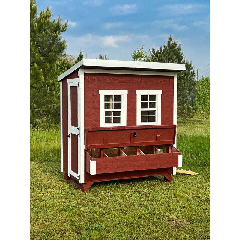 Walk-In Chicken Coop - Up to 18 Chickens